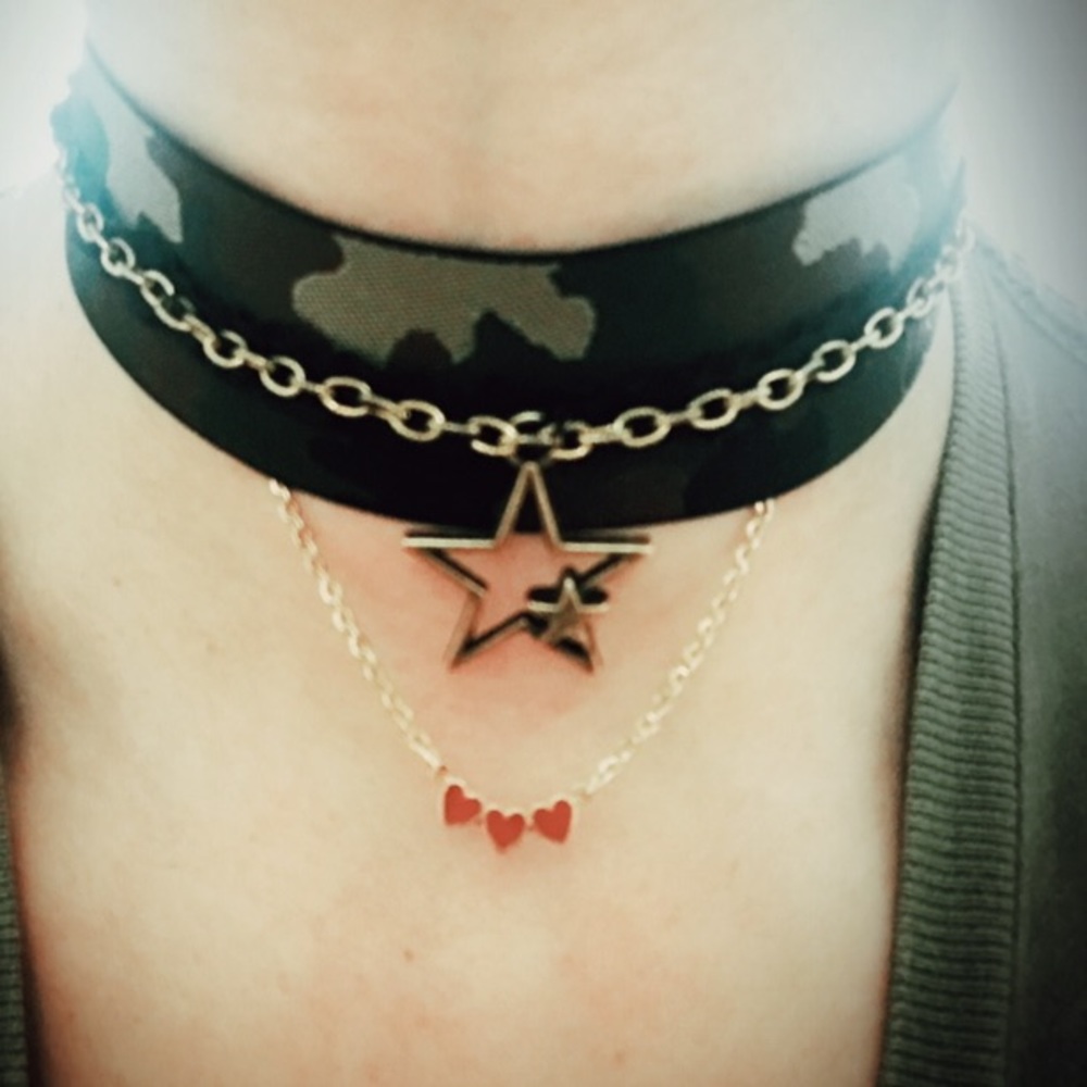 Camo Baby Hearts Choker